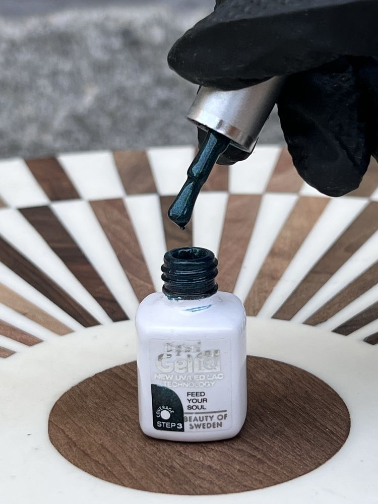 Vernizes para unhas de gel