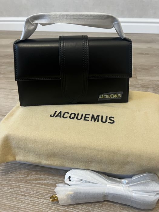 Продам шкіряну сумку Jacquemus