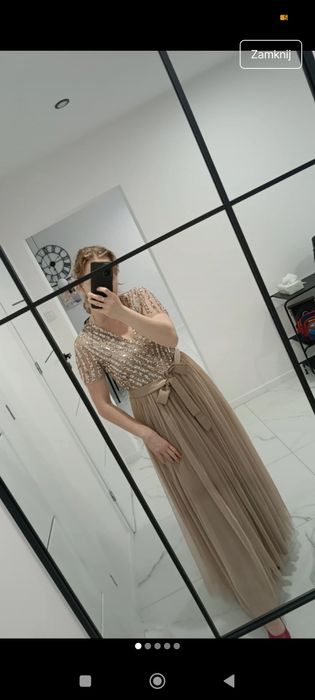 Sukienka tiulowa z cekinami