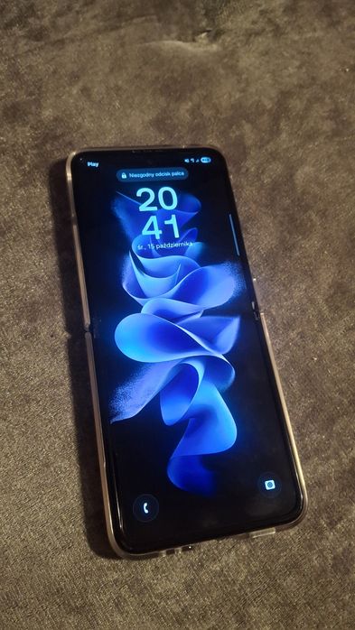ZAMIENIE ! Samaung Galaxy Z Flip 3 5Gb na inny telefon składany!