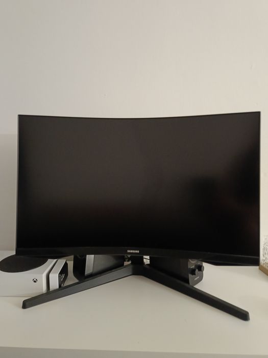 Monitor Samsung Odyssey G5 S27AG550EP 27" 2K VA 165Hz 1ms Zakrzywiony