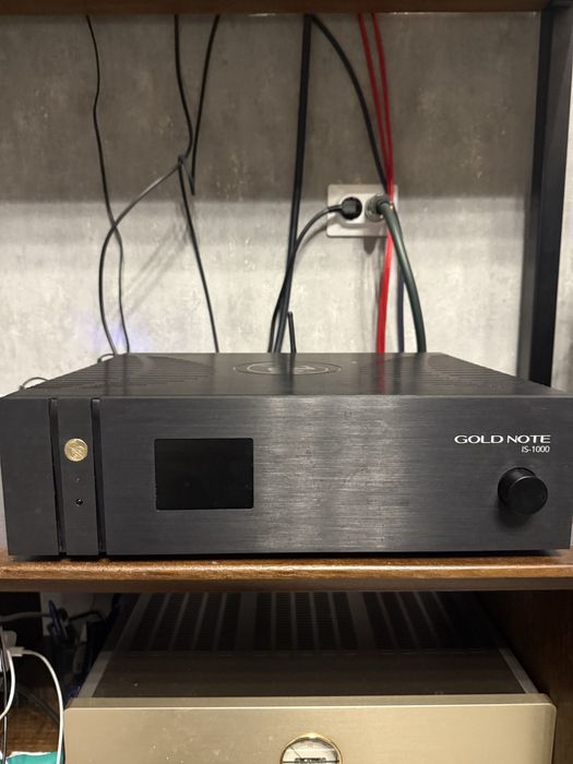 Продам интегральный усилитель Gold Note IS-1000