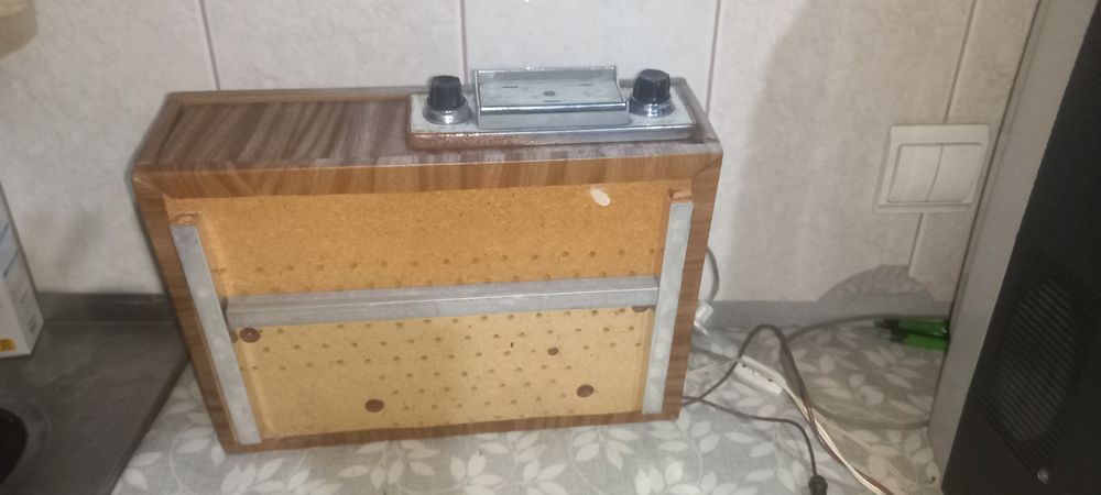 Rádio muito antigo