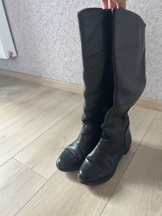 Жіночі шкіряні зимові чоботи сапоги