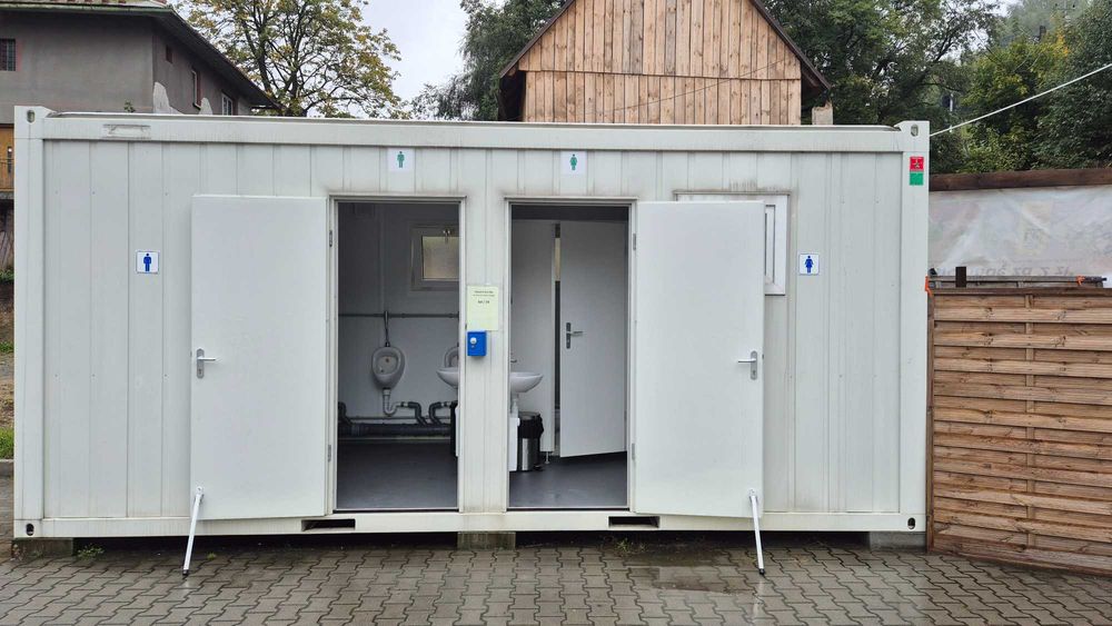 Kontener sanitarny toaleta damsko/męska 6x2,5 wc  pisuar bojler kabiny