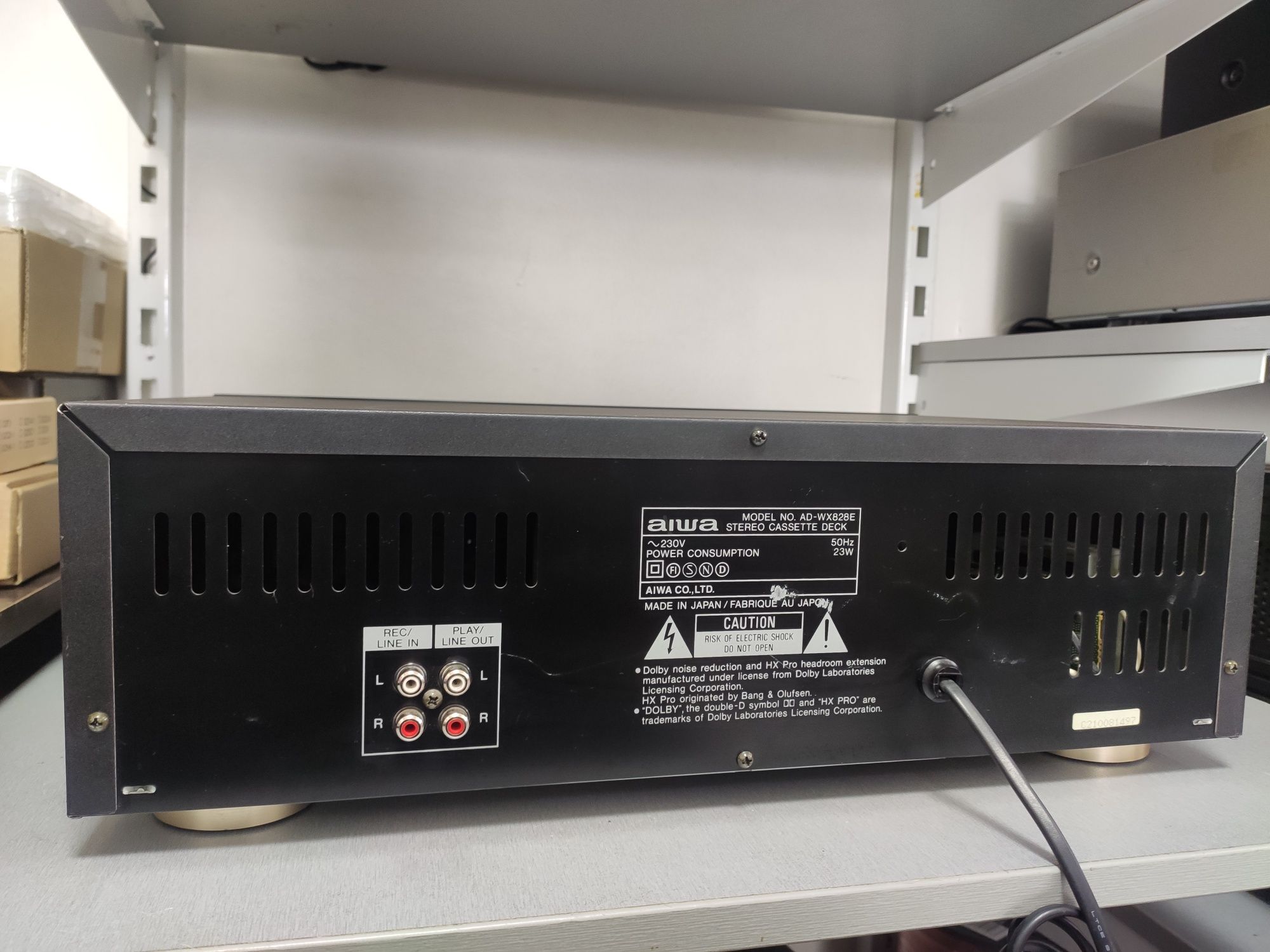 Aiwa AD-WX828E. Stereo Cassette Deck. Dolby C. JAPAN