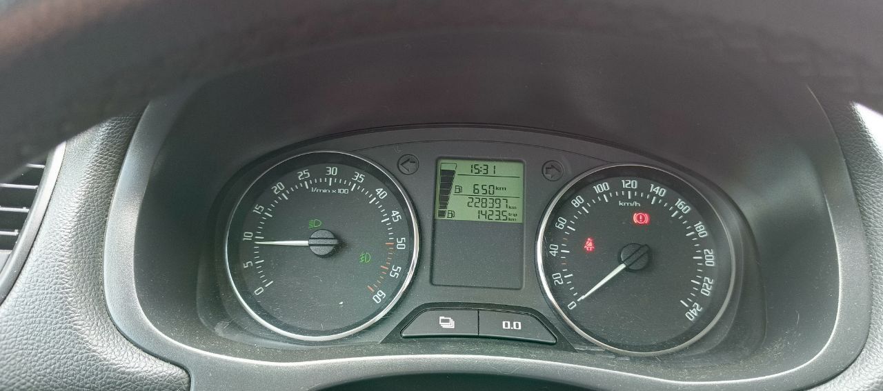 Автомобіль шкода фабія