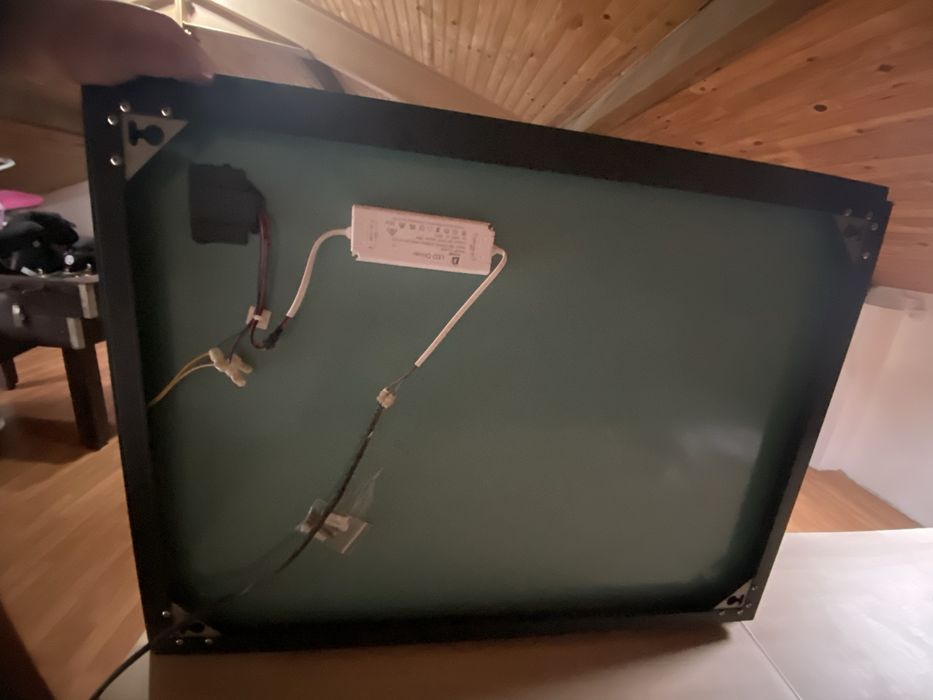 Espelho de casa de banho com ledes