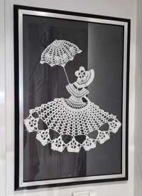 Obraz rękodzieło na szydełku Dama z parasolką glamour Swarovski home