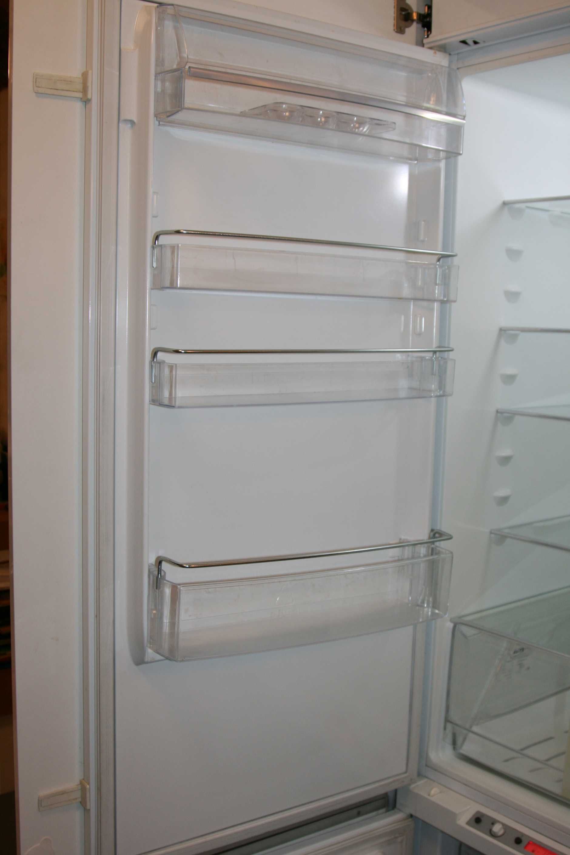 Półka drzwiowa górna lodówki Electrolux Ikea Frostig BCF228/64