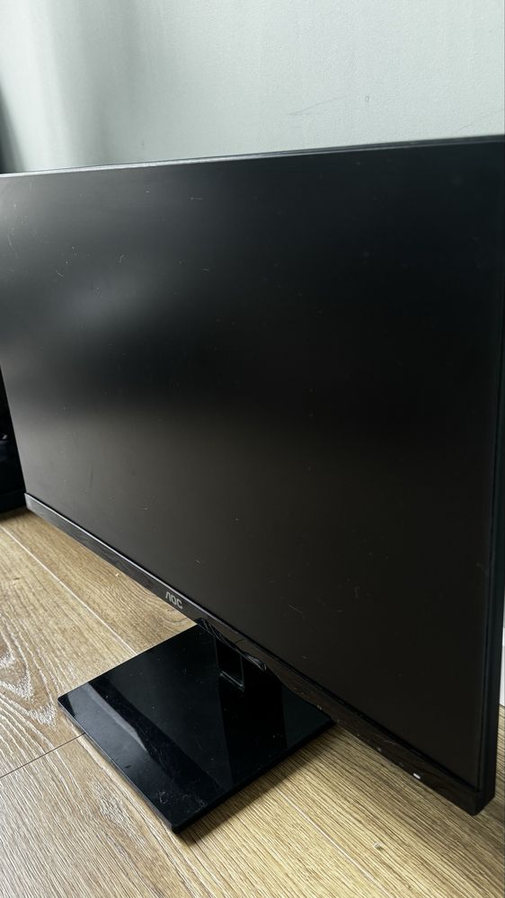 monitor dla gracza AOC 24V2Q 23,8" cale gamingowy