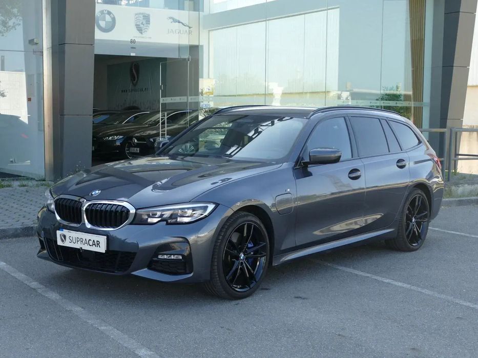 BMW 330 e Touring Pack M Auto