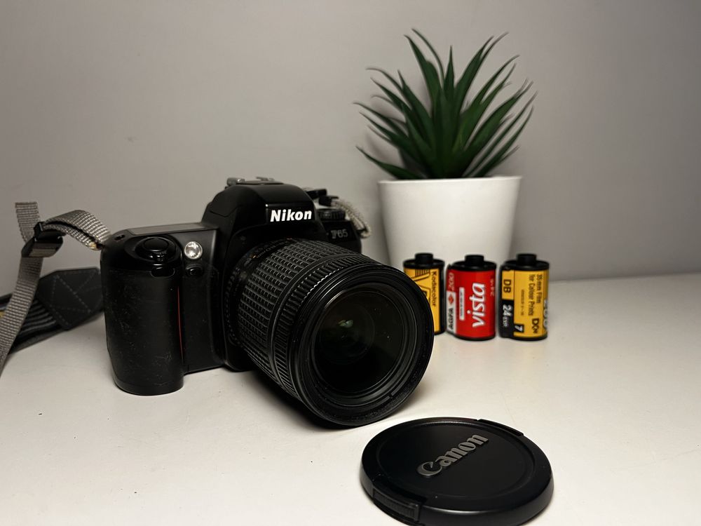 Nikon F65  28-80mm f3,5-5,6 - aparat analogowy, zadbany, z kolekcji