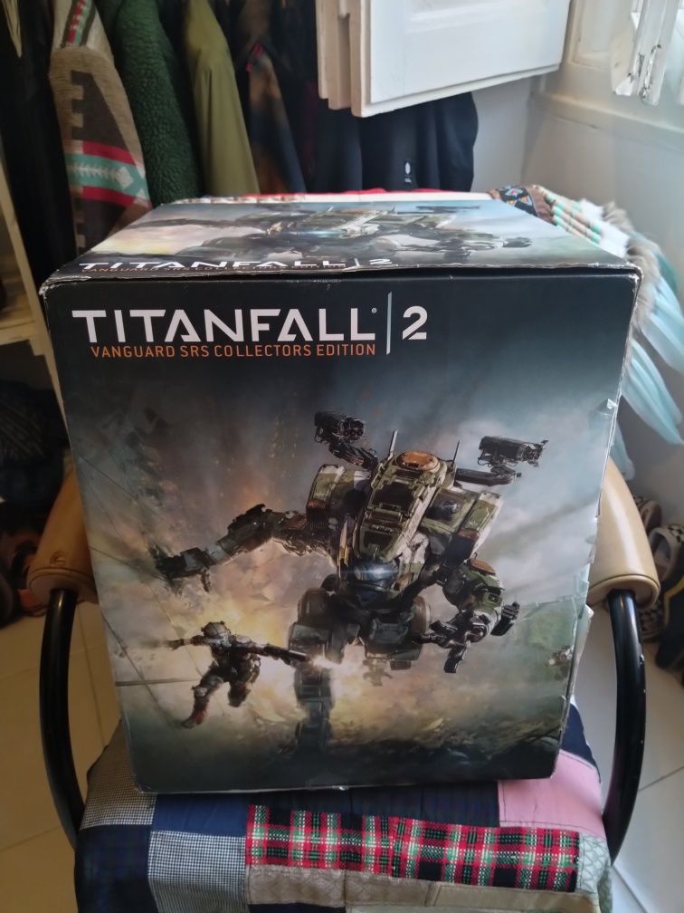 Titanfall 2 Electronic Helmet (Collectors Edition) ONLY HELMET