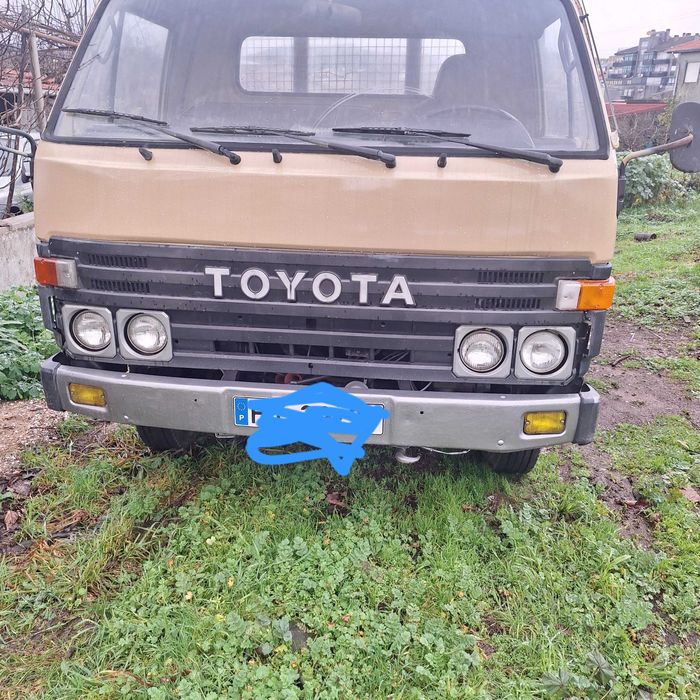 Vendo toyota dyna pesada so com um propriatario