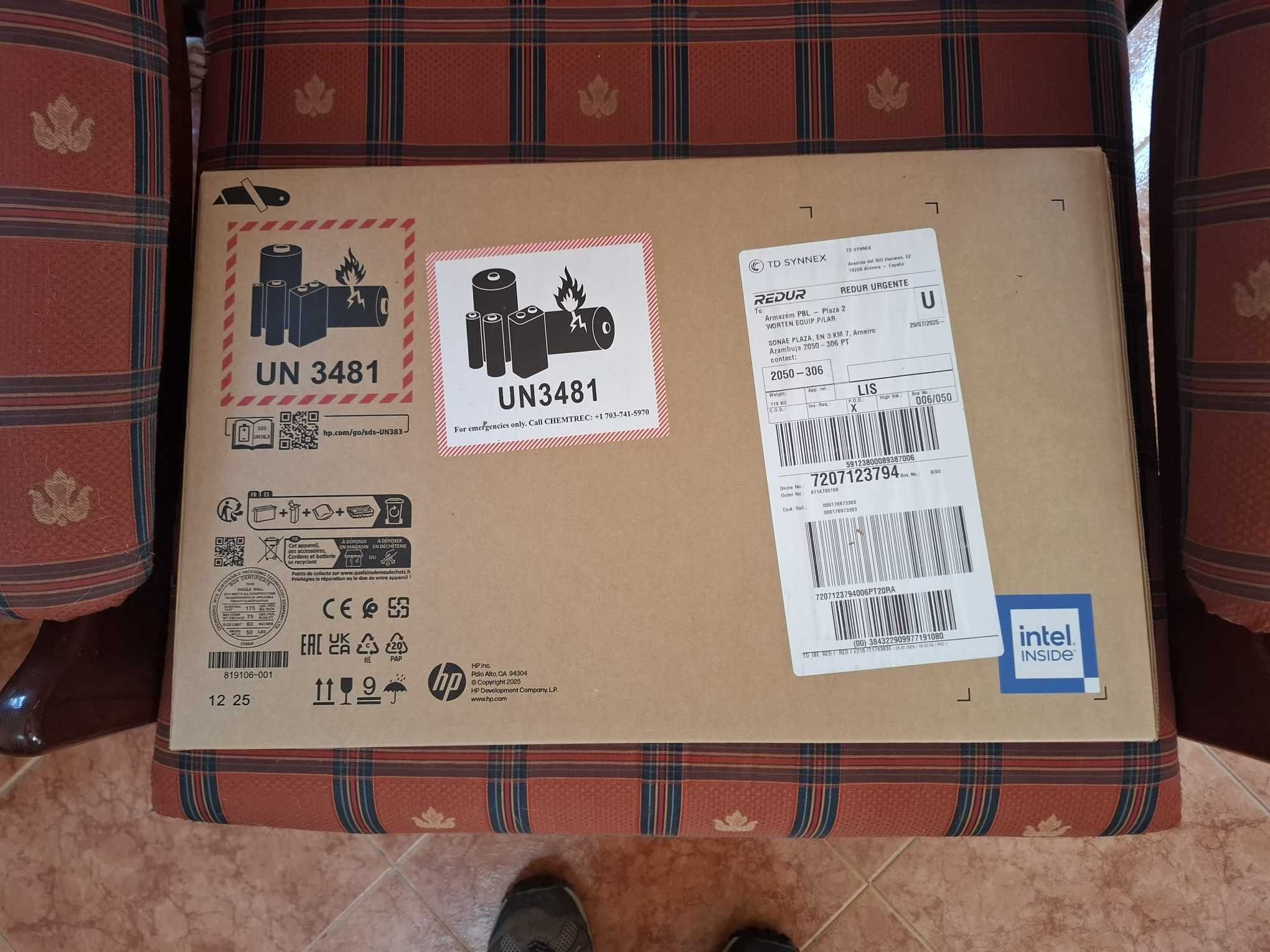 Portátil HP Laptop 15-fd0068np