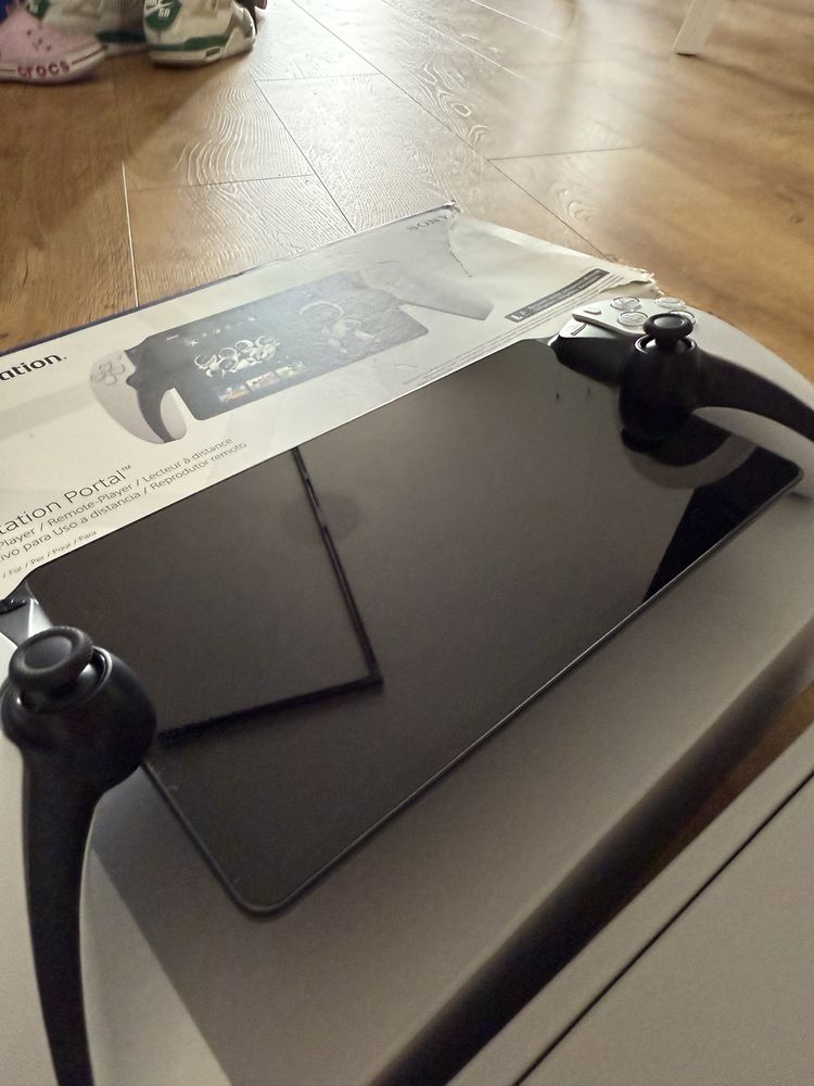 Konsola przenośna SONY PlayStation Portal do systemu PS5