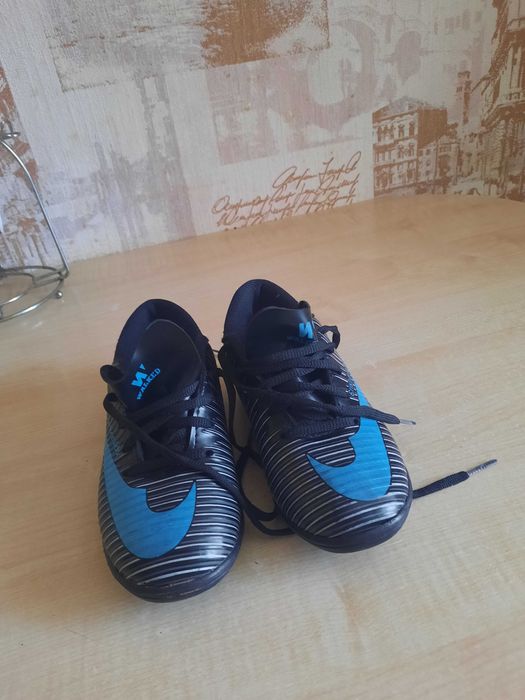 Сороконожки Merkurial