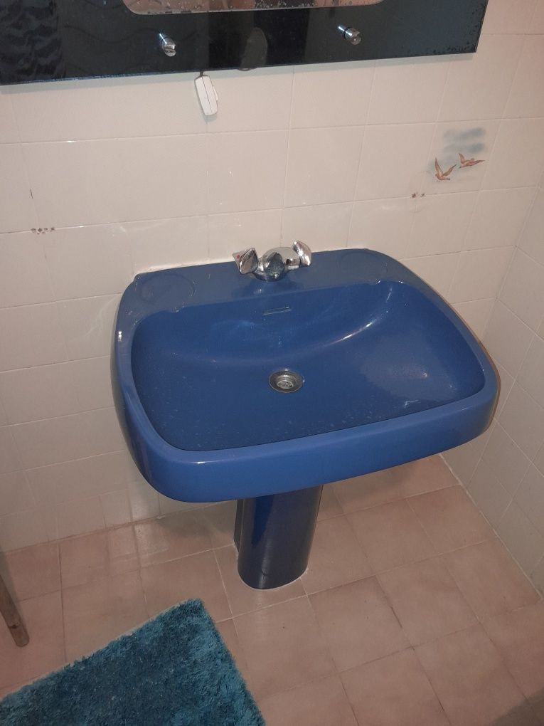 Conjunto de loiça de WC azul