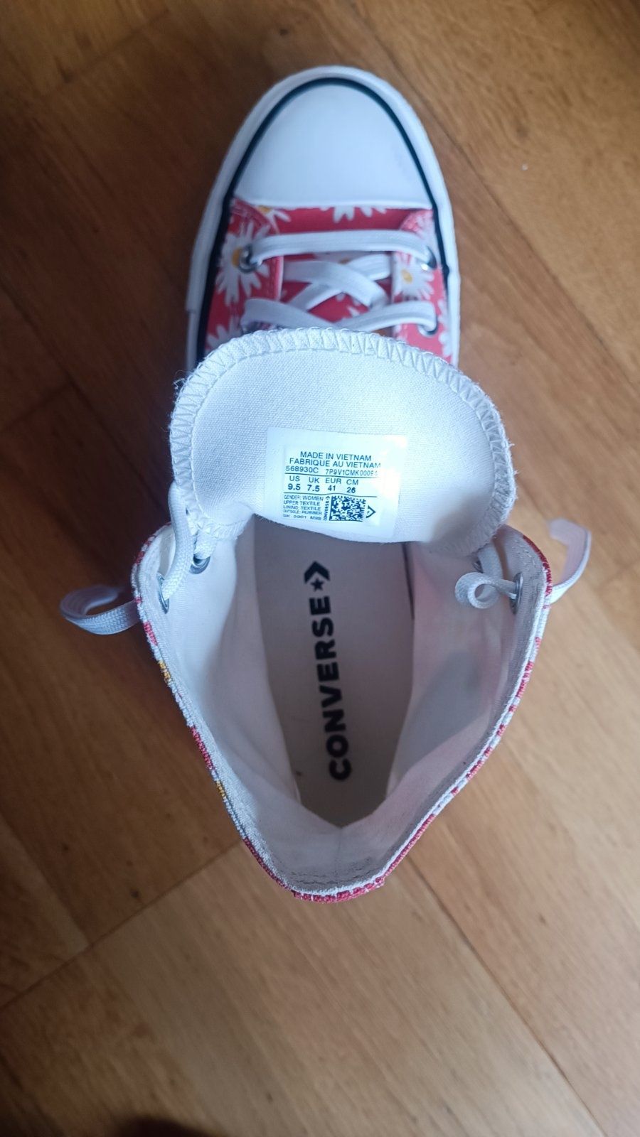 Продам  Converse