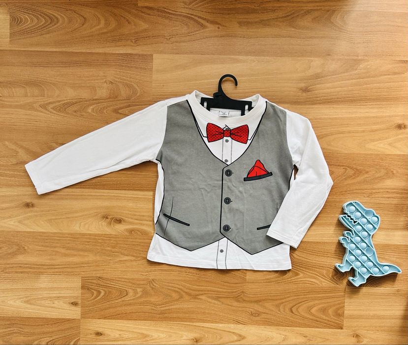 Biała bluzka elegancka galowa kamizelka muszka print poszewka guziki