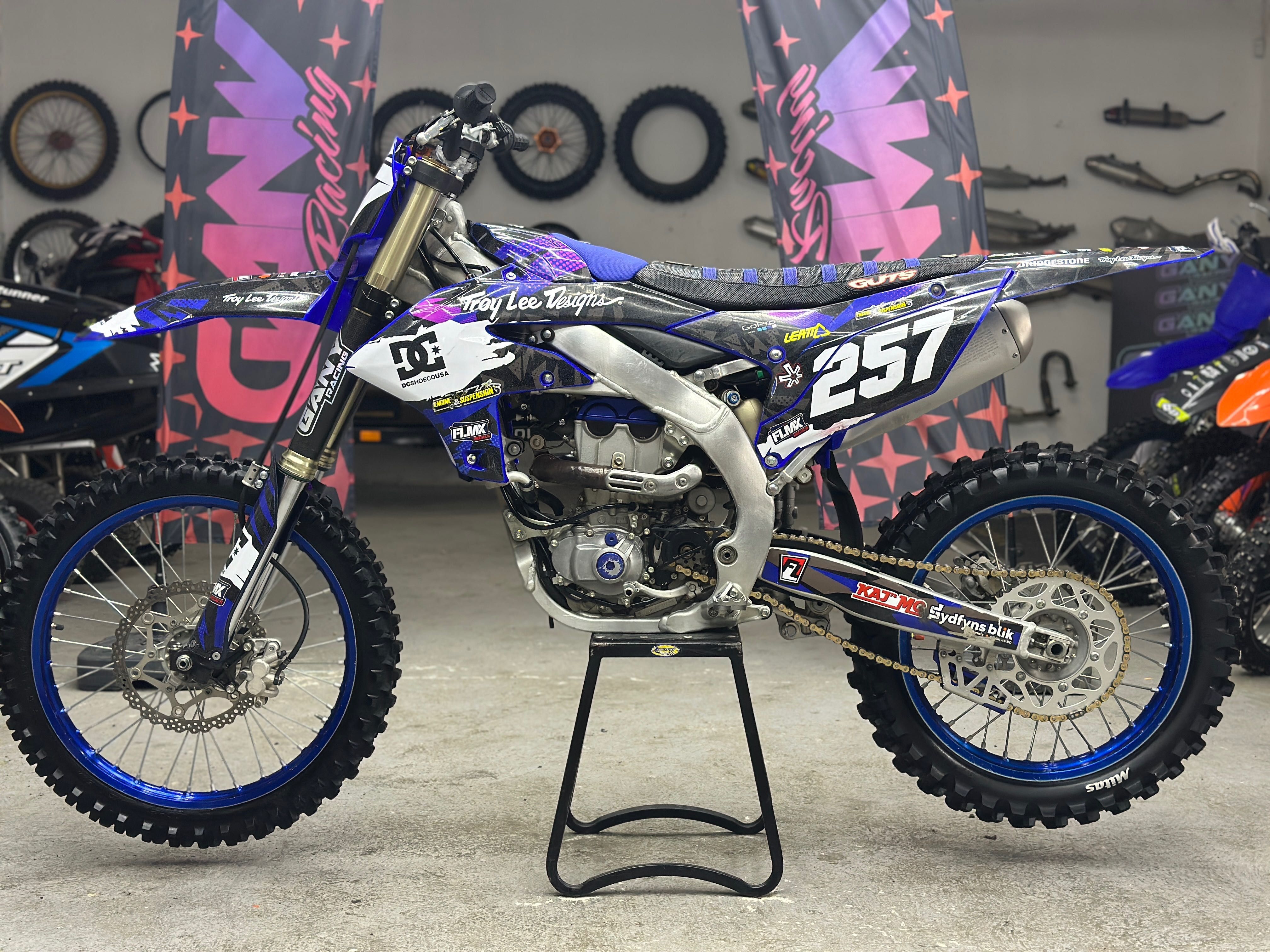 Yamaha YZF 250 cc rok 2024 - 42 mth - TOP