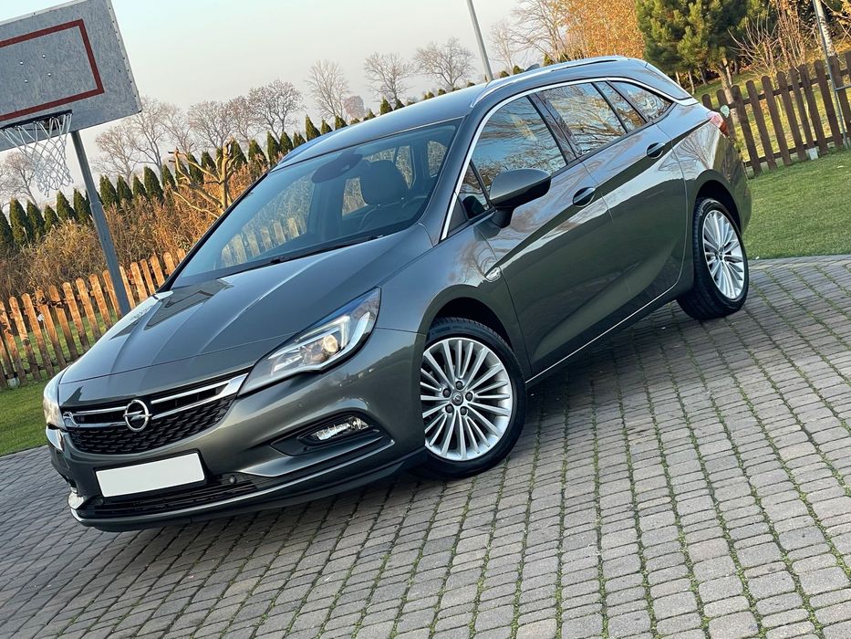 Opel Astra TYLKO 126000 Km Półskóra Navi Kamera 2x Parktronik Alufelgi 17