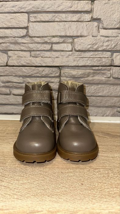 Зимові черевики дитячі