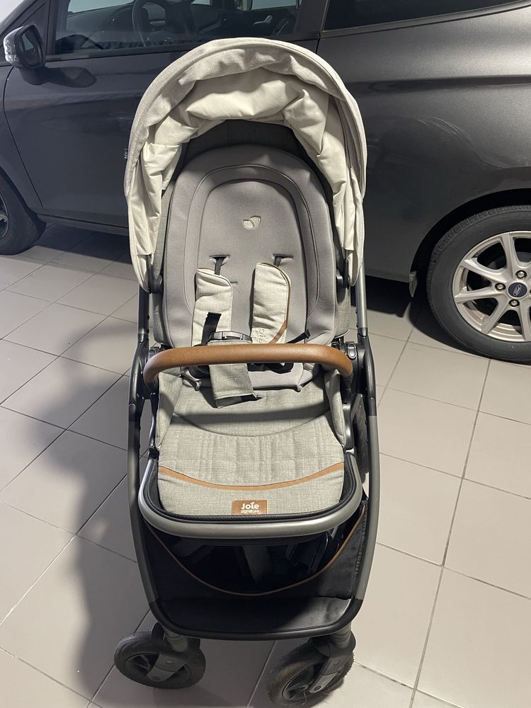 Carrinho de bebé com babycock e base giratória isofix norma R129