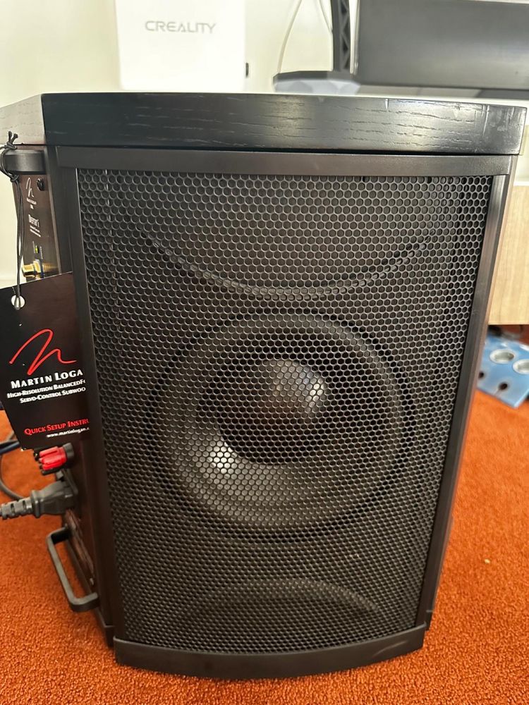 Subwoofer Depth i Martin Logan