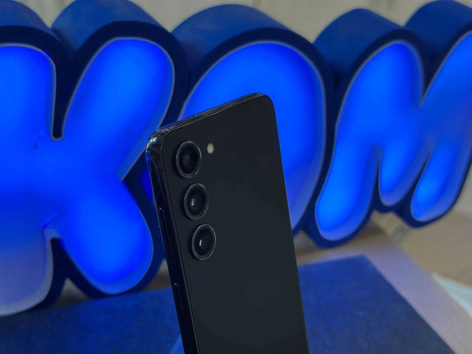 Galaxy S23 5G SM-S911 8/128GB Czarny / RATY