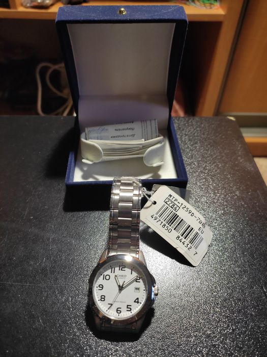 Продам часы Casio MTP 1259 D 7  BEF  новые