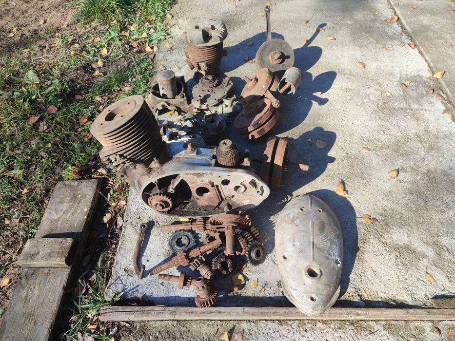 Iż 49 silnik Ural Dniepr M-72 jawa dkw