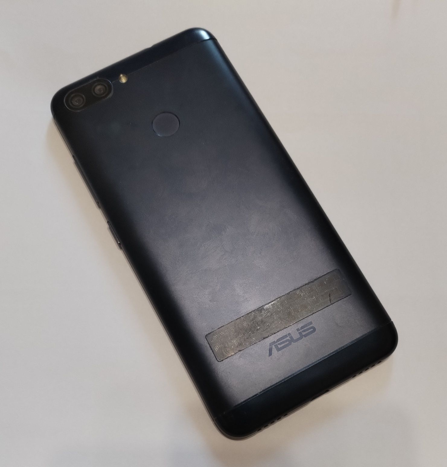 Asus Zenfone Max Plus (M1) ZB570TL