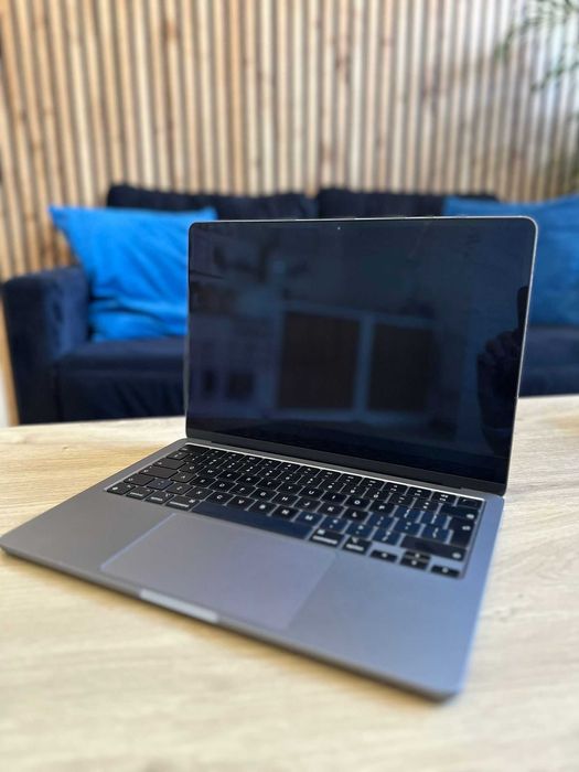 Macbook Air 13" M2 8-CPU 8-GPU 22 256GB | Gwarancja 12 miesięcy Raty0%