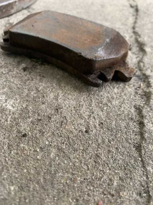 tarcze klocki jarzma tył swap 288mm audi a4 b6 b7