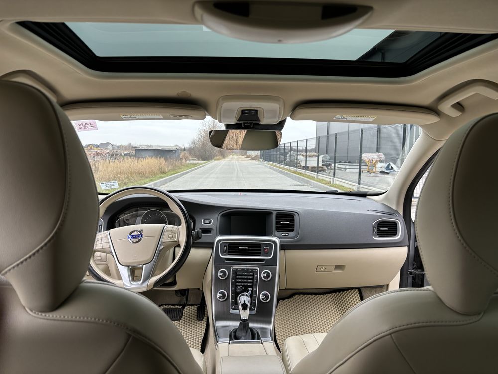 Volvo S60 (2015р)