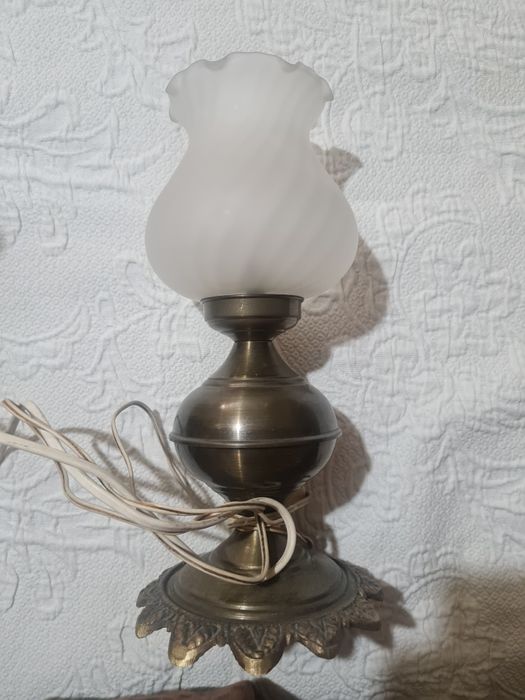 Antiga candiero de Mesa