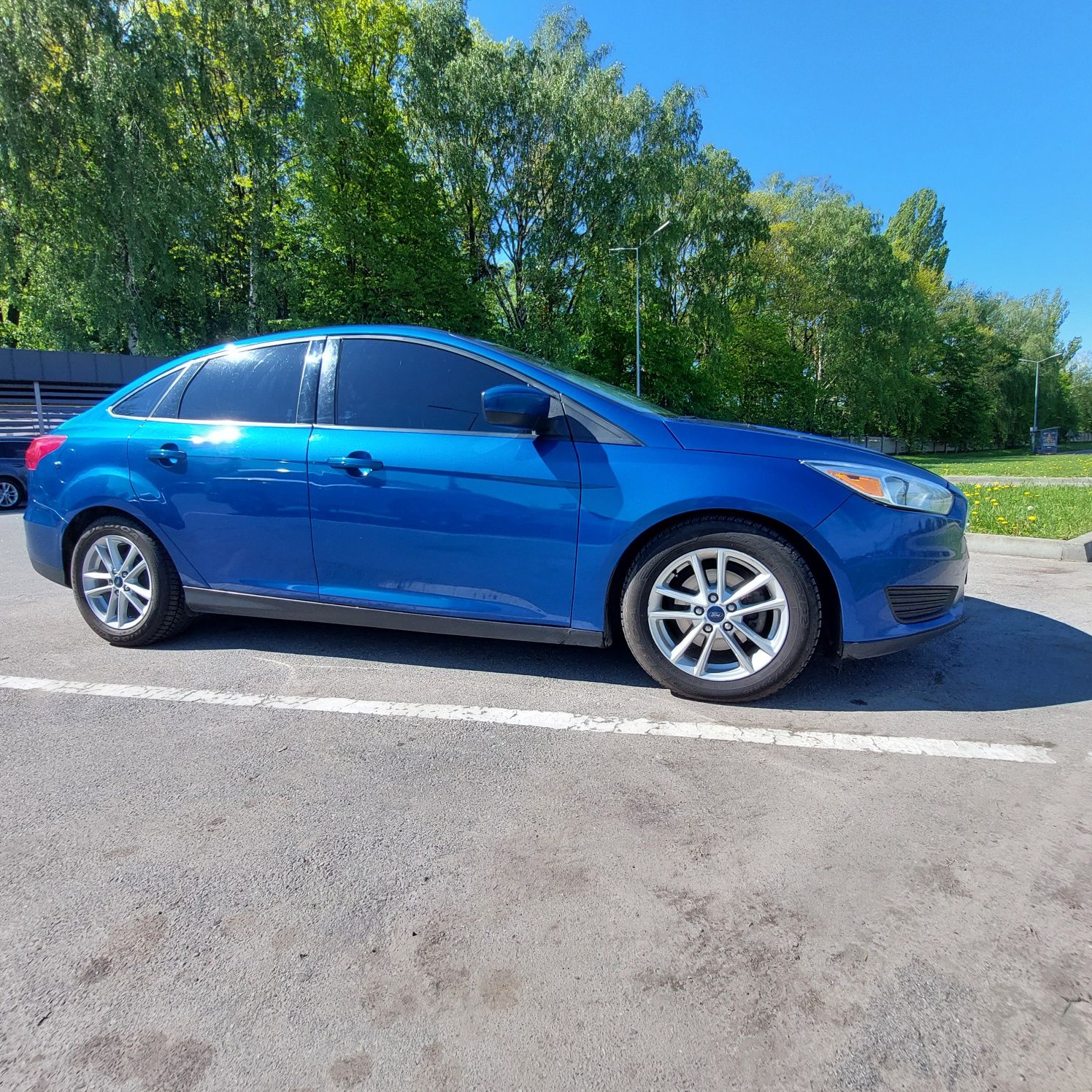 Ford Focus 2,0 бензин