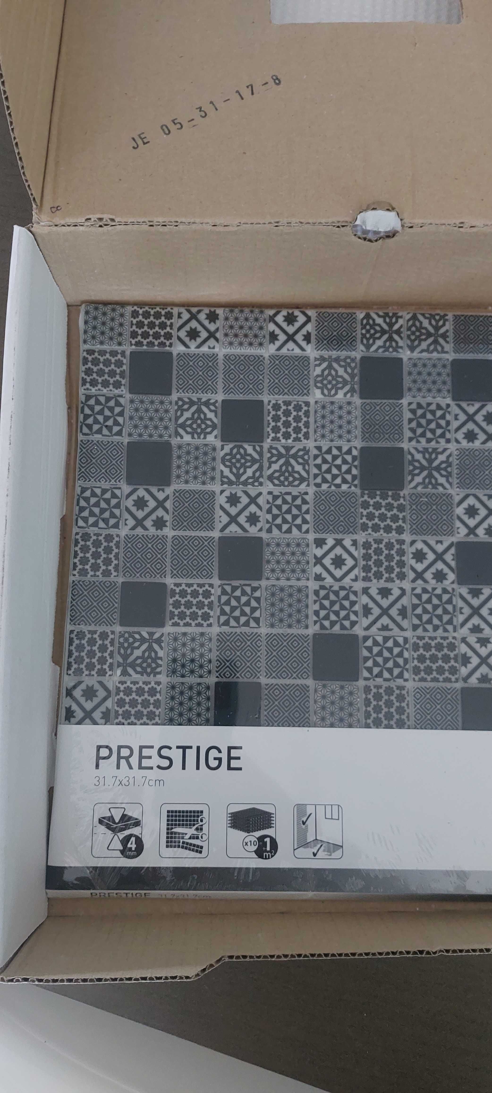 Pastilha 31,5X31,5 PRESTIGE MIX PRETO