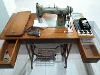 Maquina de costura oliva