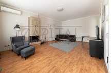 Продаж 3к квартири 141 м2 Дмитрівська 13