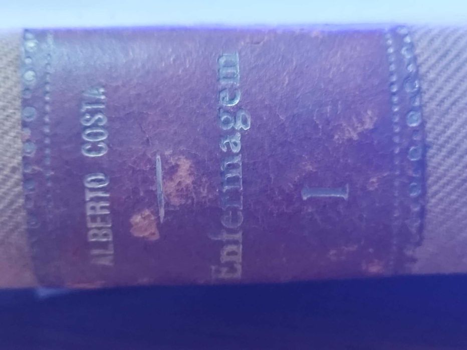 ENFERMAGEM - 1ºVolume 4ºEdiçao 1947 de DR. Alberto Costa