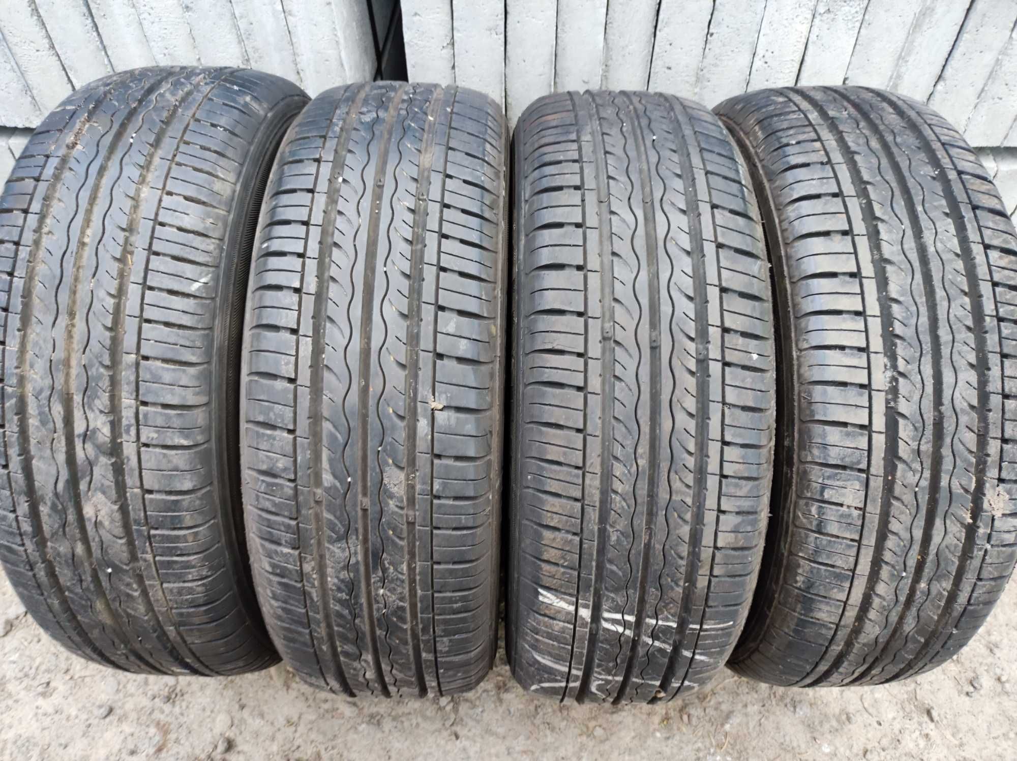 Kumho165/60R14 lato 4szt