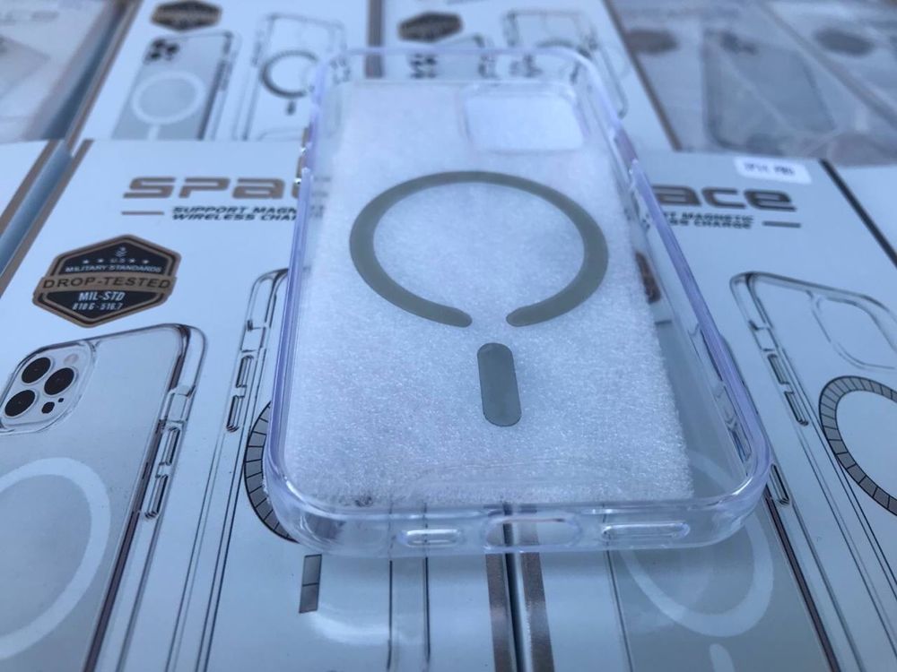 ОПТ! Чохли SPACE Clear Case with MagSafe MHLM3 з підтримкою Максейф