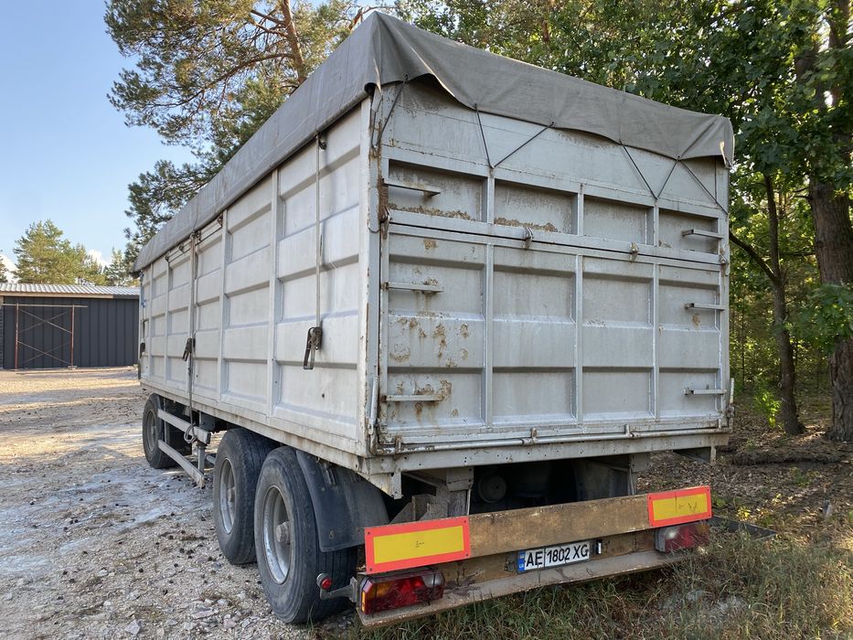 Продам прицеп зерновоз