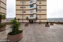 Apartamento T3 - complexo residencial fechado na Póvoa de Santo Adr...