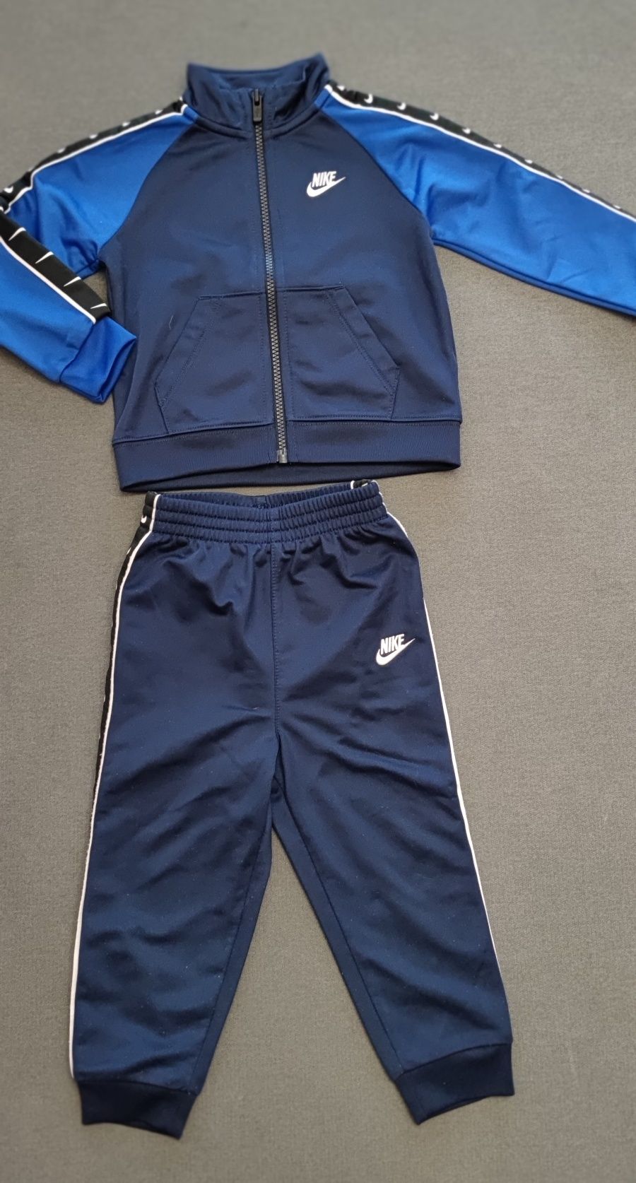 Dres dziecięcy nike chłopięcy dresy spodnie bluza