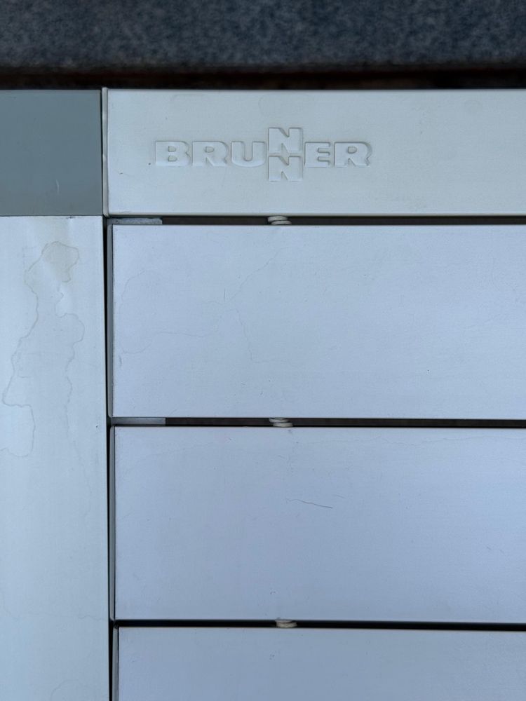Mesa dobrável de campismo Brunner em alumínio com saco