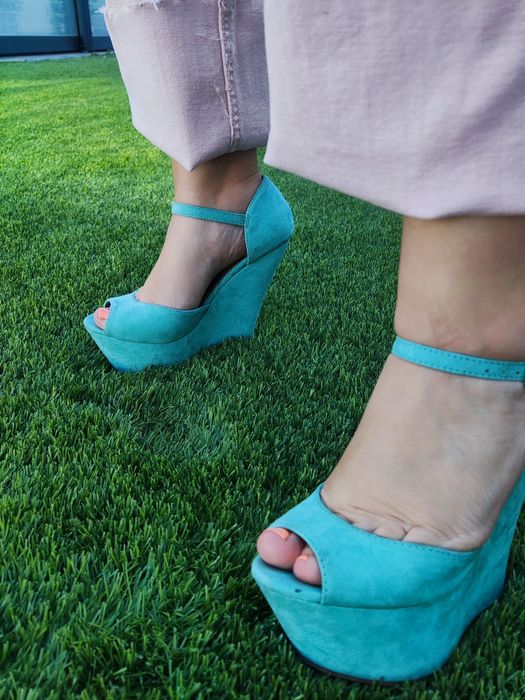 Sapatos de Cunha Sandálias